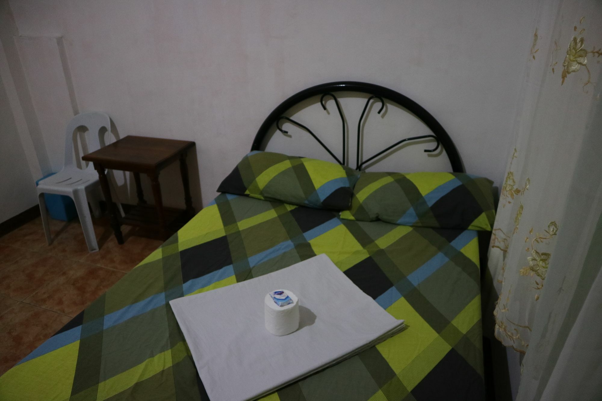 Lagrosa Backpackers Hotel Đảo Đảo Coron Ngoại thất bức ảnh